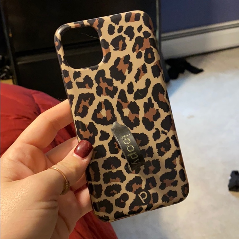 iPhone 11 Pro Max loopy case